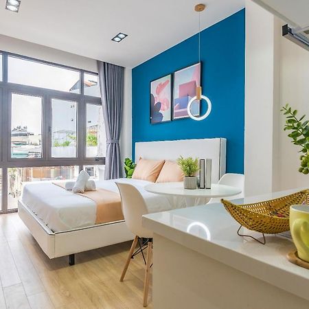 Cozrum Homes Aurora House Hô Chi Minh-Ville Extérieur photo