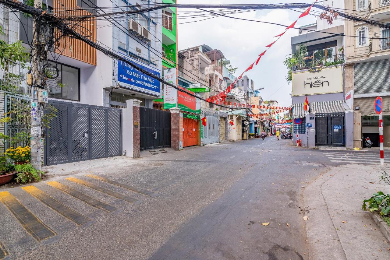 Cozrum Homes Aurora House Hô Chi Minh-Ville Extérieur photo